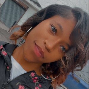 Meet your Posher, Khadijah